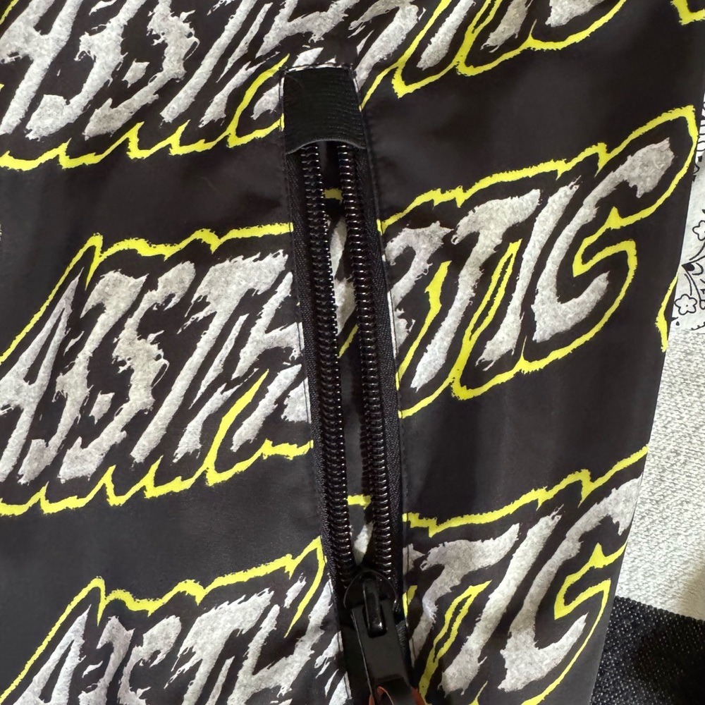 Diesel Black and Yellow Graphic Windbreaker with Hood size L - Picture 11 of 12